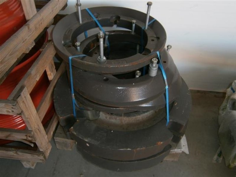 Frontgewicht tip CLAAS 800 kg baghjulsvægte, Gebrauchtmaschine in Mern (Poză 1)