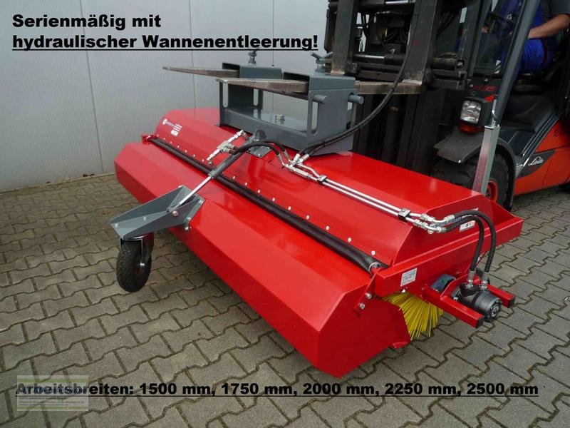 Kehrmaschine tip EURO-Jabelmann einschl. hydr. Entleerung, aus laufender Produktion, NEU, Neumaschine in Itterbeck (Poză 1)